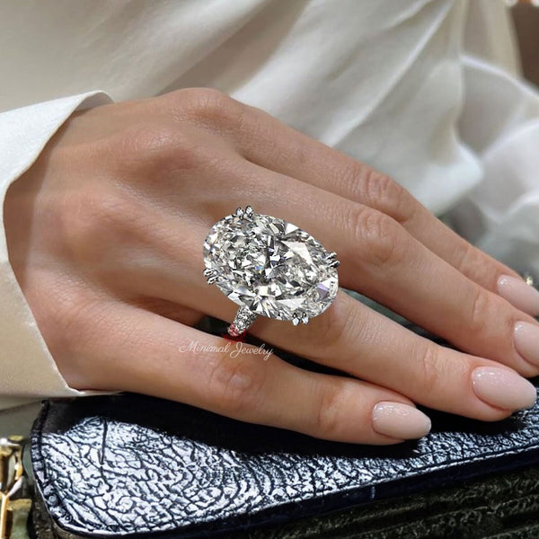 20 CT Oval solitaire moissanite engagement ring large elongated oval cut moissanite Celebrity style big diamond ring wide band wedding ring