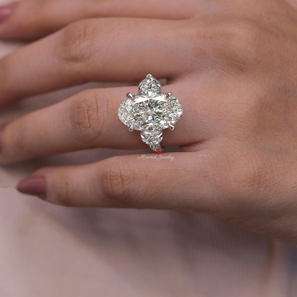 9 CT Three stone oval cut moissanite engagement ring,hidden halo,celebrity style,heart&large oval moissanite wedding ring anniversary gift