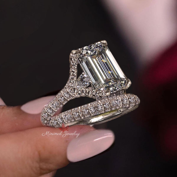 5 CT Emerald Cut Engagement Ring Set 14k Gold Three Stone Moissanite Ring Split Shank Wedding Ring Moissanite Bridal Set Anniversary gift