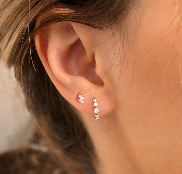 huggie hoop earrings,diamond huggie earrings,14k solid gold hoops,cartilage hoop,cartilage earring,diamond hoops•mini•small hoop earrings