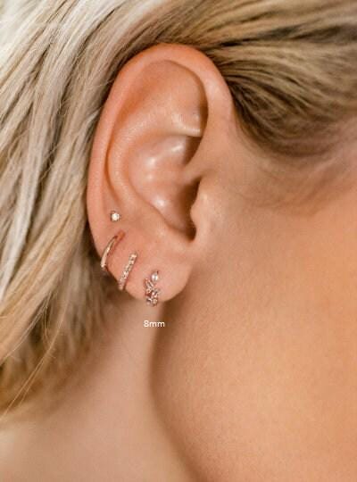 Huggie hoop earrings,14k solid gold,diamond huggie earrings,cartilage hoop,cartilage earring,diamond hoops•tiny•mini•small hoop earrings