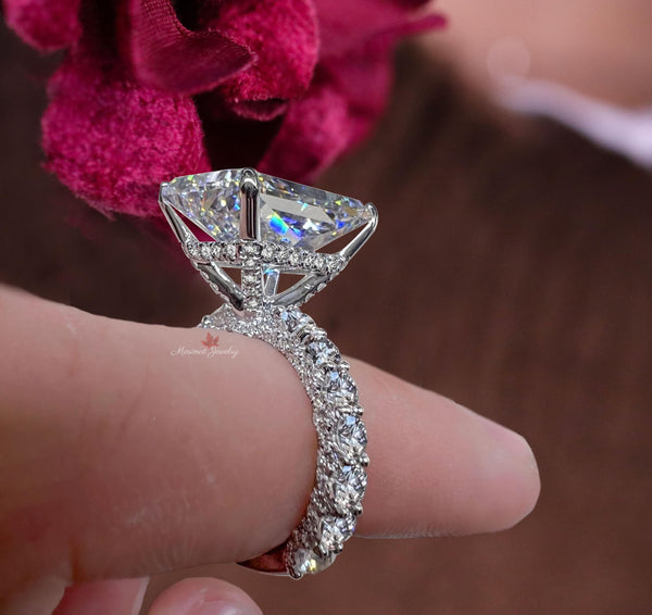 Lab Grown Diamond Ring 6CT Radiant Cut Engagement Ring for Women Hidden Halo IGI Certified Large diamond Wedding Ring Anniversary gift ring