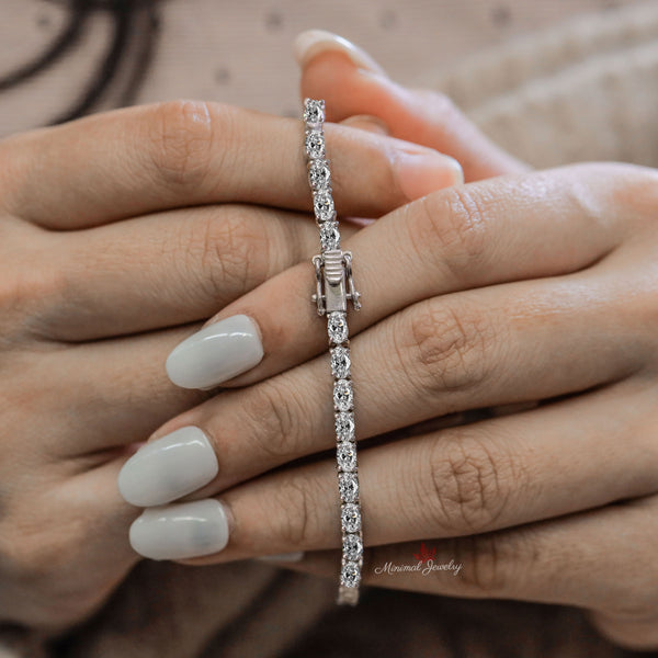 Oval moissanite tennis bracelet,10k/14k solid gold bracelet,eternity luxury,moissanite bracelet,wedding,dainty lab diamond tennis bracelet