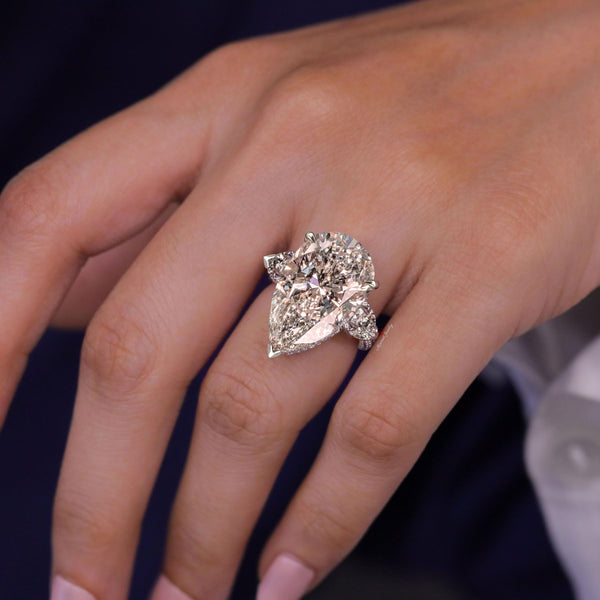 15CT Pear Cut Moissanite Engagement Ring Three Stone Hidden Halo Large Statement Wedding Ring Anniversary Ring for Women pear shaped ring
