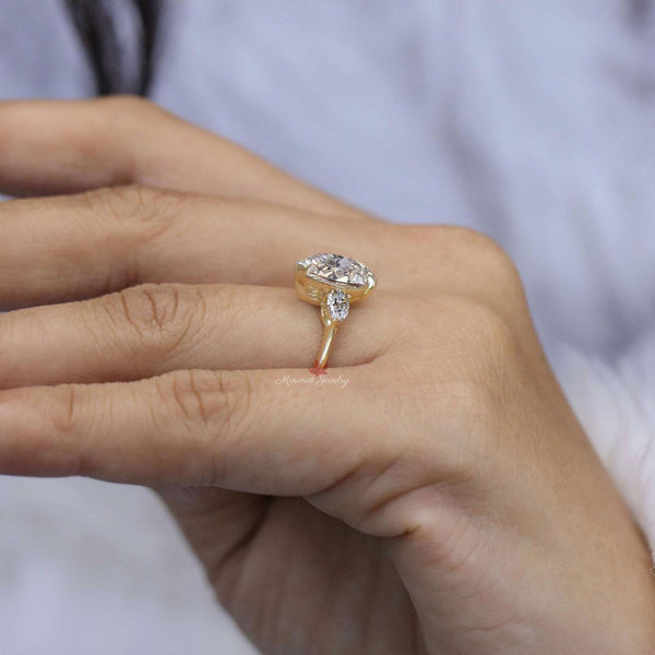 pear lab grown diamond engagement ring set 2.1CT lab diamond pear shaped ring Three stone wedding ring set Anniversary bridal ring women