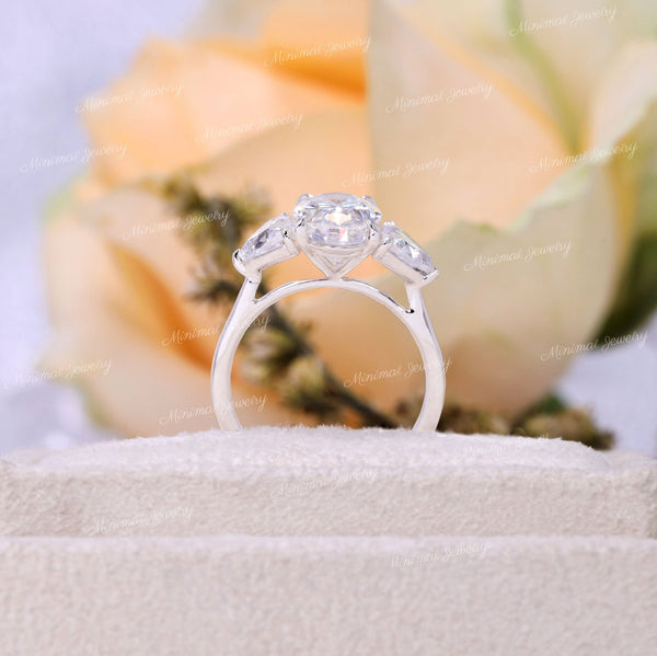 3.46TCW oval moissanite engagement ring,Three stone moissanite ring,white gold,trillion&oval cut moissanite cluster ring,unique wedding ring