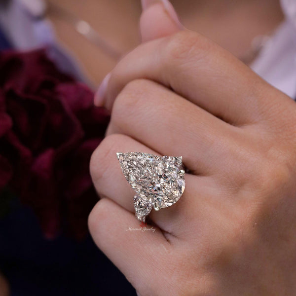 15CT Pear Cut Moissanite Engagement Ring Three Stone Hidden Halo Large Statement Wedding Ring Anniversary Ring for Women pear shaped ring