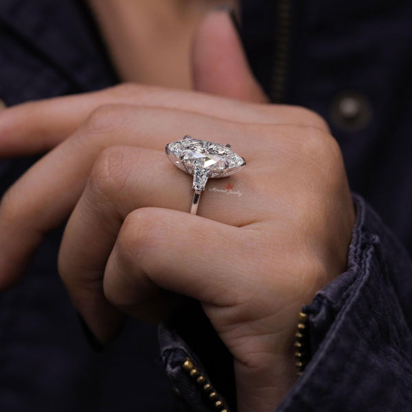 7.5 CT marquise moissanite engagement ring Side Shield Three Stone Ring big Statement Wedding ring for Women large diamond Anniversary Ring