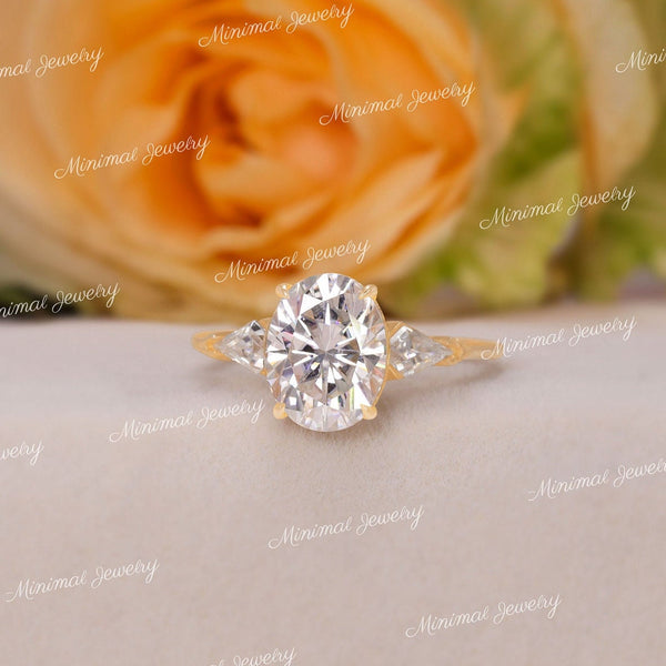 3.4 TCW three stone oval engagement ring,Moissanite cluster ring,bezel set kite cut&oval cut Moissanite three stone ring,unique wedding ring