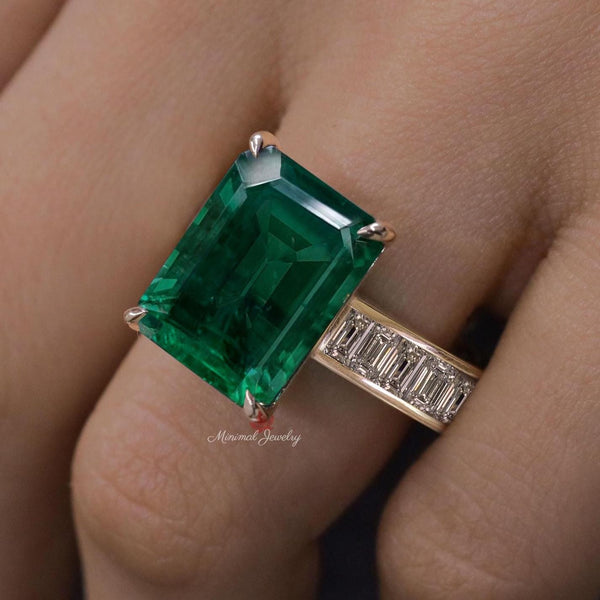 green emerald 14k gold anniversary ring for women