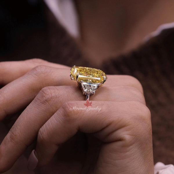 yellow sapphire ring canary cushion cut moissanite ring 20.5CT Three stone large elongated cushion cut engagement ring diamond cocktail ring
