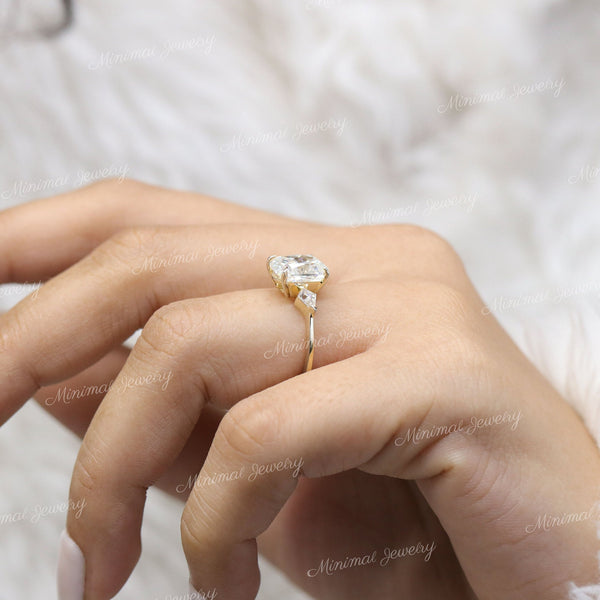 2.5 CT Cushion cut engagement ring,three stone moissanite ring,bezel set moissanite ring side kite&elongated cushion wedding propose ring