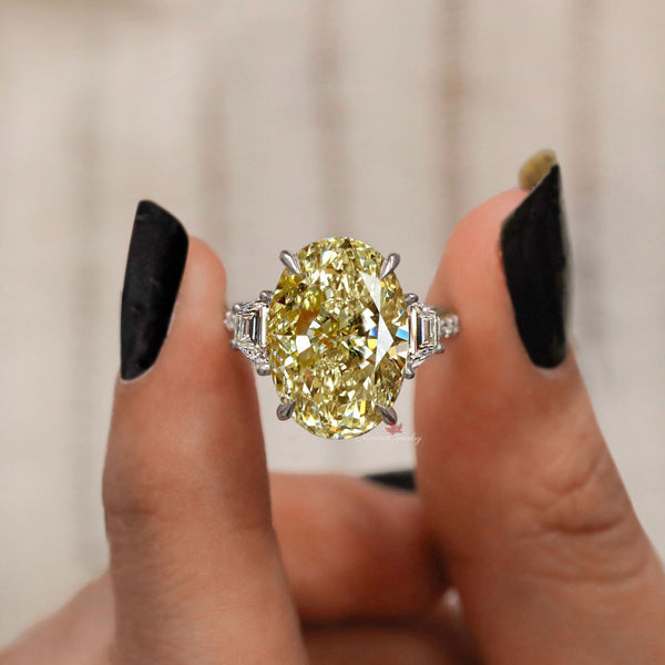 8 CT Canary yellow moissanite sapphire ring Three stone oval moissanite engagement ring yellow sapphire ring yellow diamond wedding ring