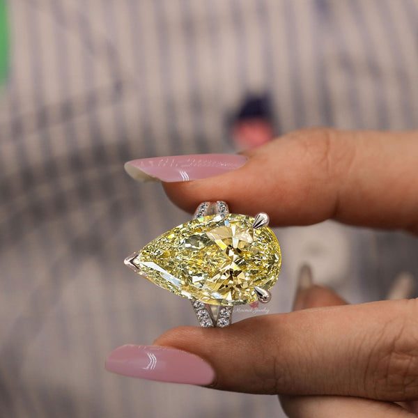 21 CT Canary yellow pear shaped engagement ring large moissanite fancy yellow diamond statement cocktail ring yellow sapphire ring wedding
