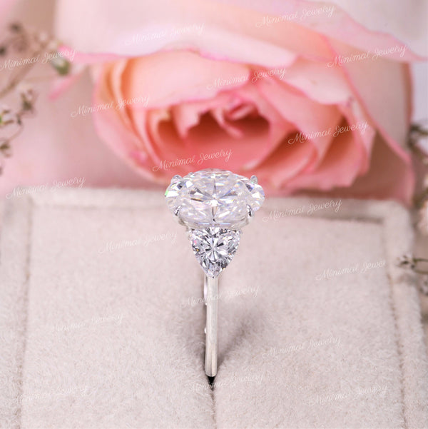 3.46TCW oval moissanite engagement ring,Three stone moissanite ring,white gold,trillion&oval cut moissanite cluster ring,unique wedding ring