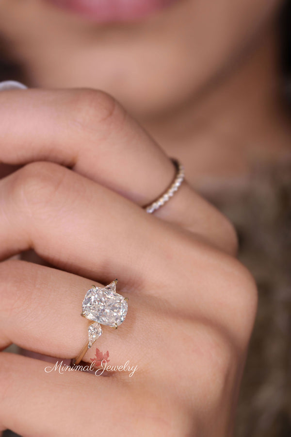 Three stone engagement ring,2.5 CT Cushion cut moissanite ring,bezel set kite trilogy ring,wedding ring,women,unique,three stone ring,14k