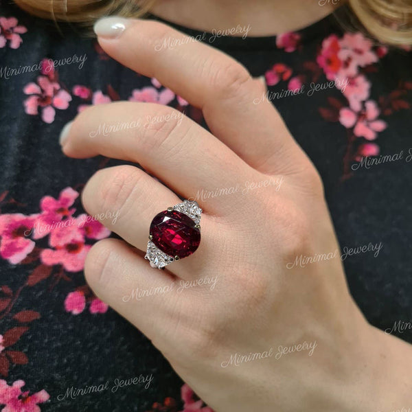 5 CT ruby engagement ring 14k oval ruby ring shield moissanite&red Ruby Three stone ring mothers ring 3 stone wedding ring aniversary ring