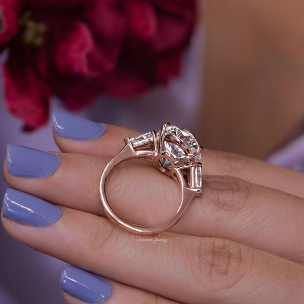 10 CT Oval moissanite engagement ring Three stone ring celebrity style kite&large oval cut moissanite Ring big diamond cocktail wedding ring