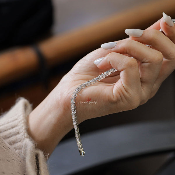 Oval moissanite tennis bracelet,10k/14k solid gold bracelet,eternity luxury,moissanite bracelet,wedding,dainty lab diamond tennis bracelet