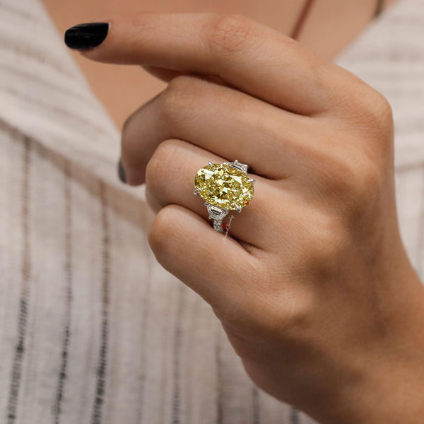 8 CT Canary yellow moissanite sapphire ring Three stone oval moissanite engagement ring yellow sapphire ring yellow diamond wedding ring